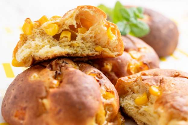 米粉のコーンパン