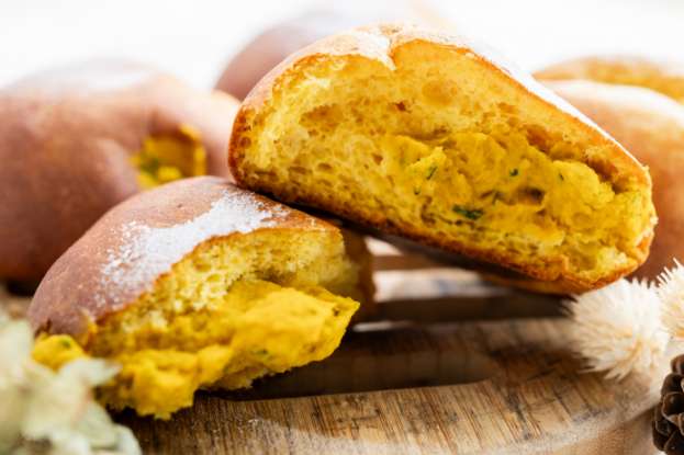 米粉のかぼちゃあんぱん